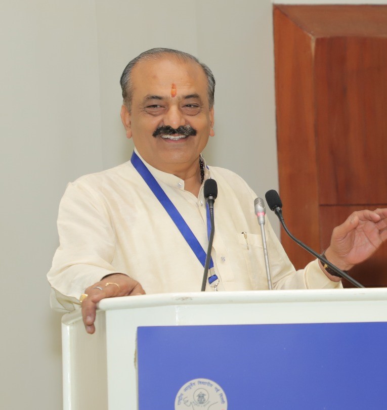  Vd. Rakesh Sharma 